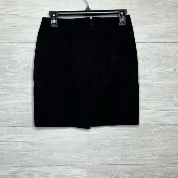 Banana Republic Skirt - Picture 2 of 6